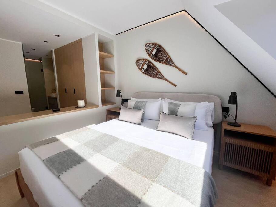 Atico Duplex De Lujo - Clasificacion 5 Estrellas - 8pax - A Pie Del Centro - 2 Parkings L By Bonesvacances Apartment