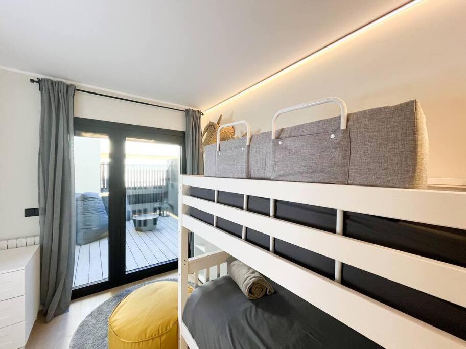 Apartamento Atico Duplex De Lujo - Clasificacion 5 Estrellas - 8pax - A Pie Del Centro - 2 Parkings L By Bonesvacances Andorra la Vieja